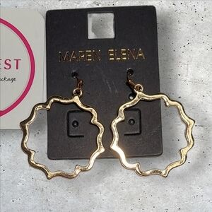 NWT Maren Elena For Nadine West Wavy Gold Hoop Earrings ~1 1/2"